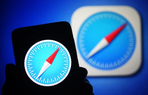 Apple is looking to add AI search engines to Safari